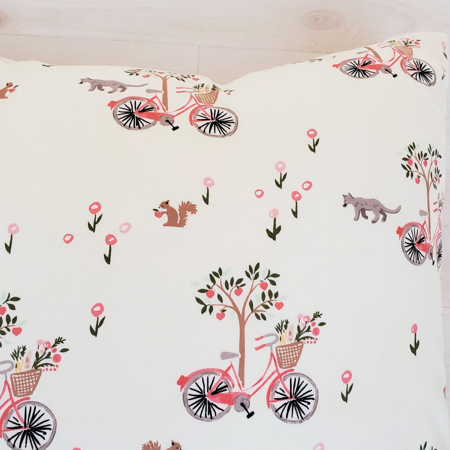 Organic Accent Pillow Cover in "Lazy Sunday" Print