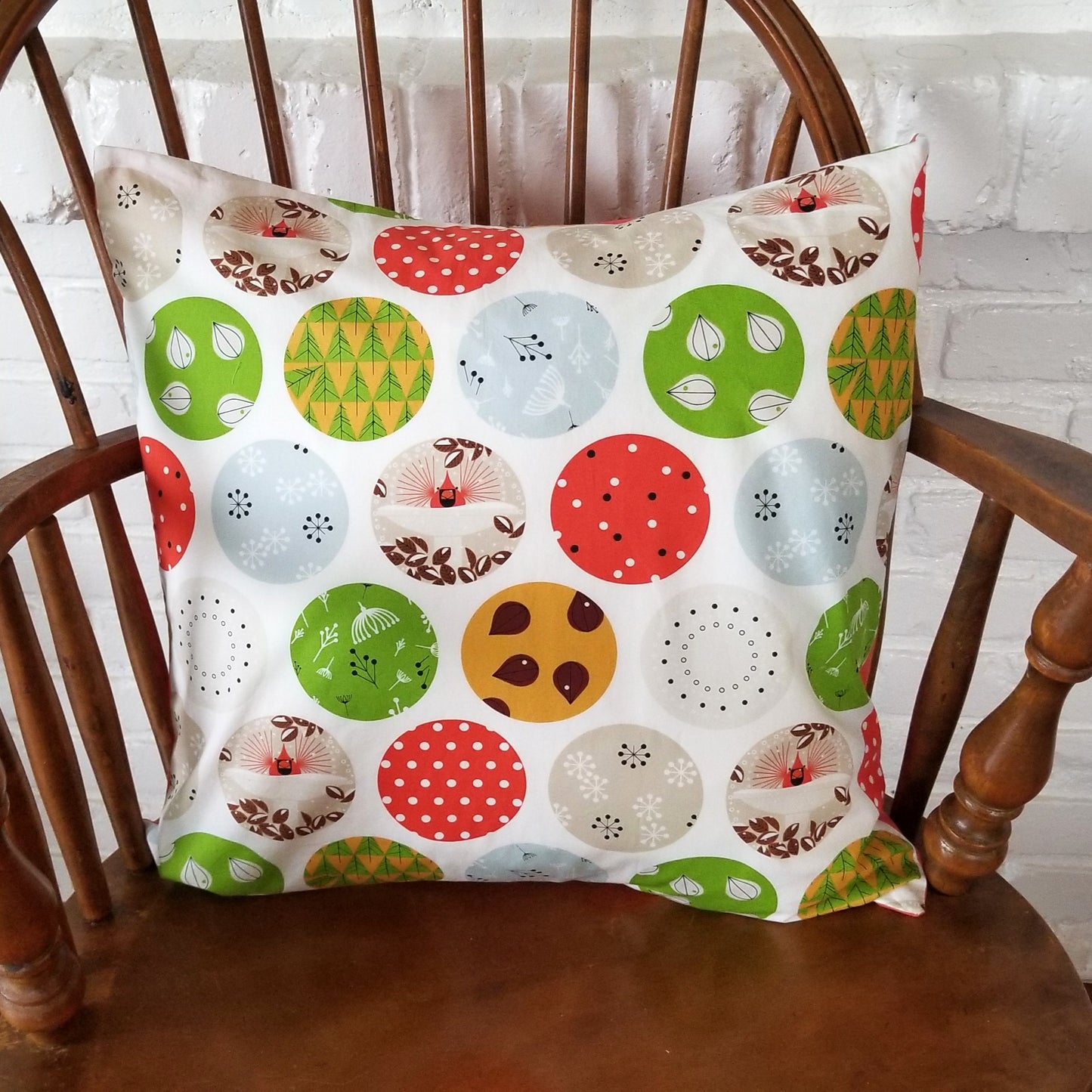 Accent Pillow Cover with Christmas & Holiday Print in Organic Cotton