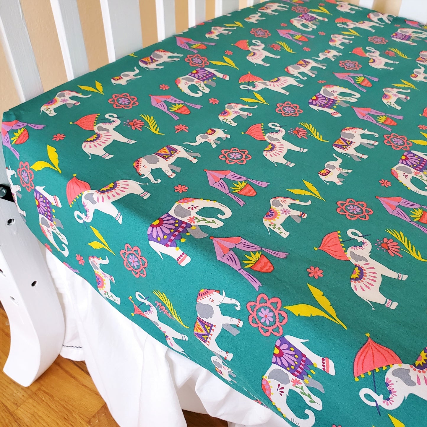 Elephant Baby and Toddler Sheet in Organic Cotton