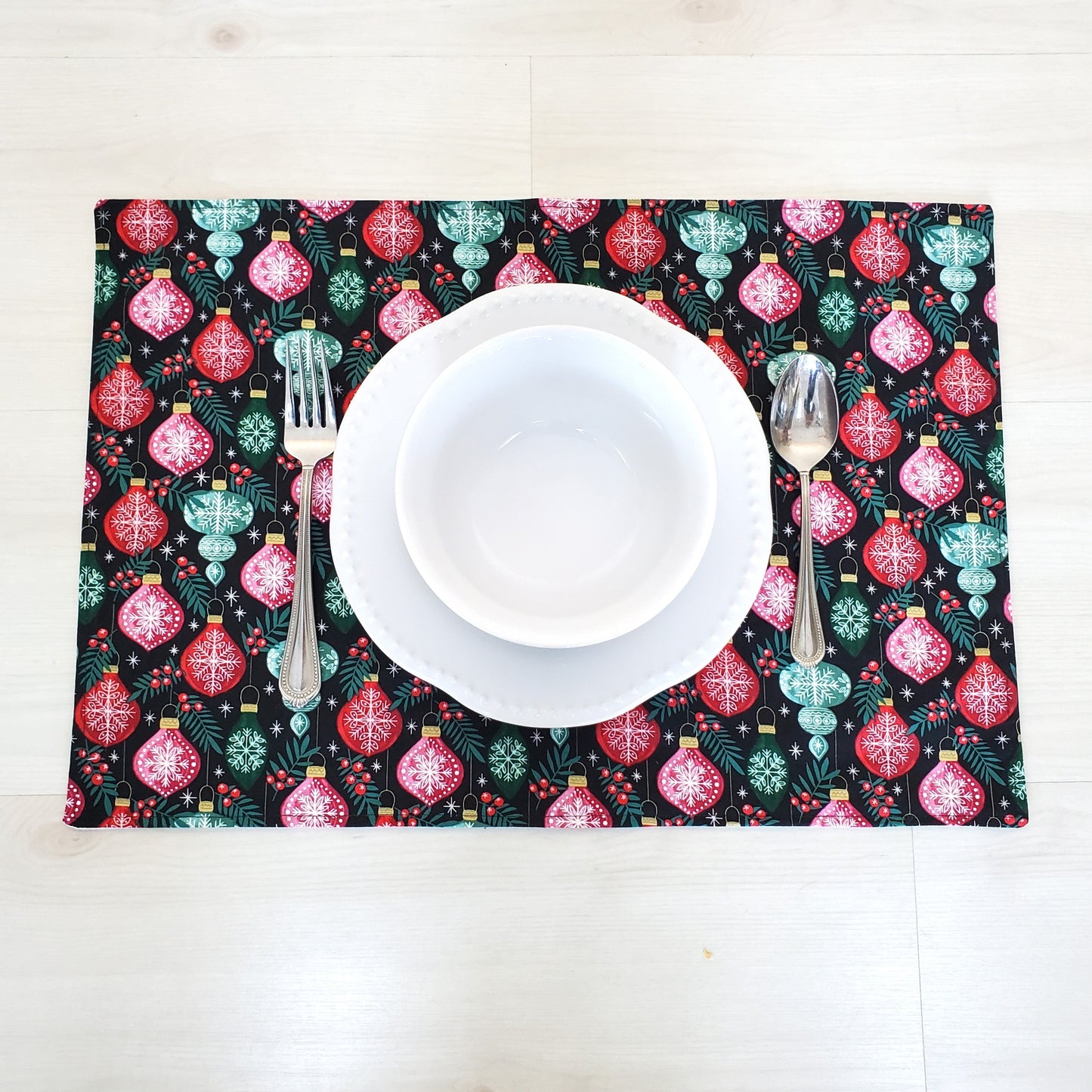 Ornament Placemats in Organic Cotton
