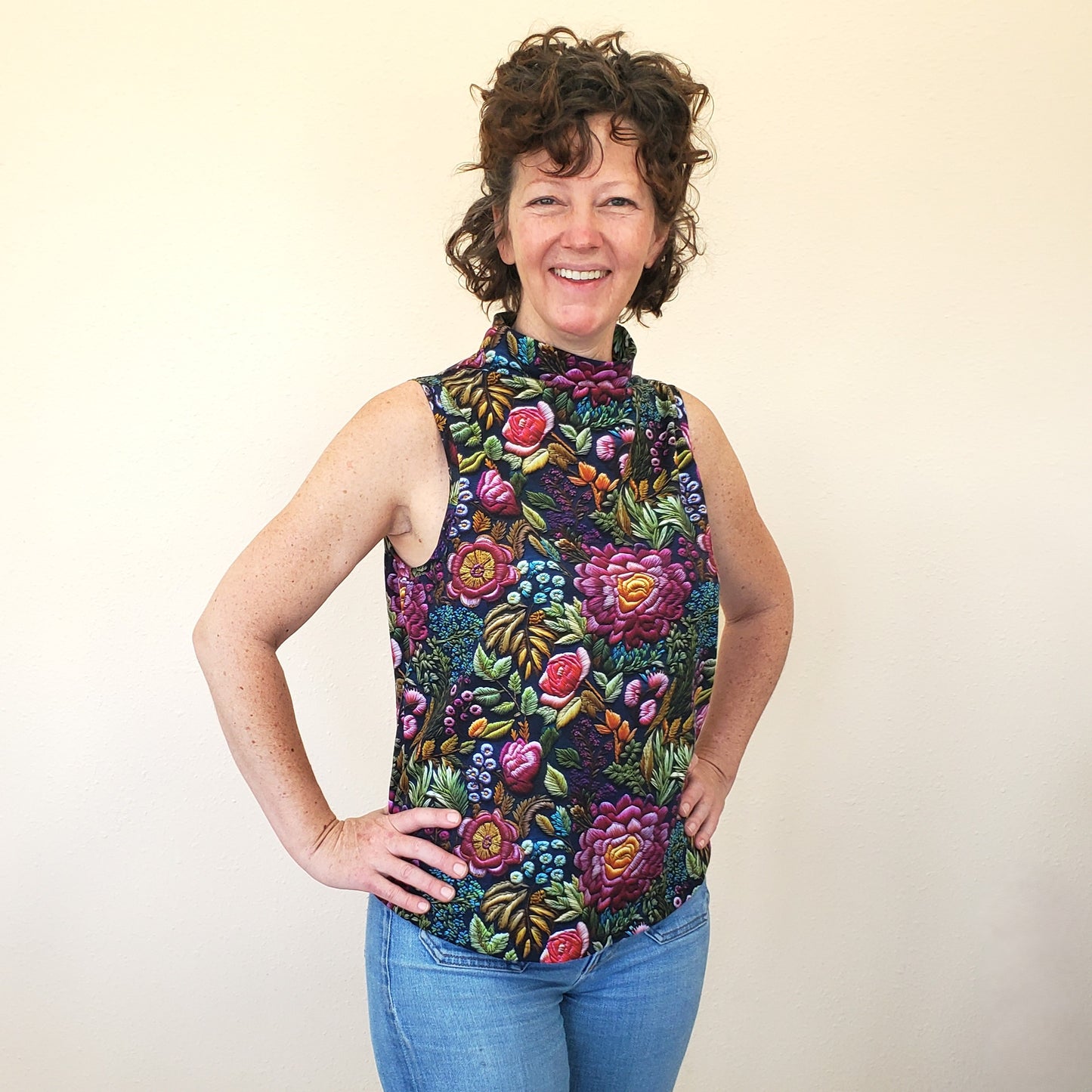 Women's Floral Sleeveless Top in Organic Cotton Jersey