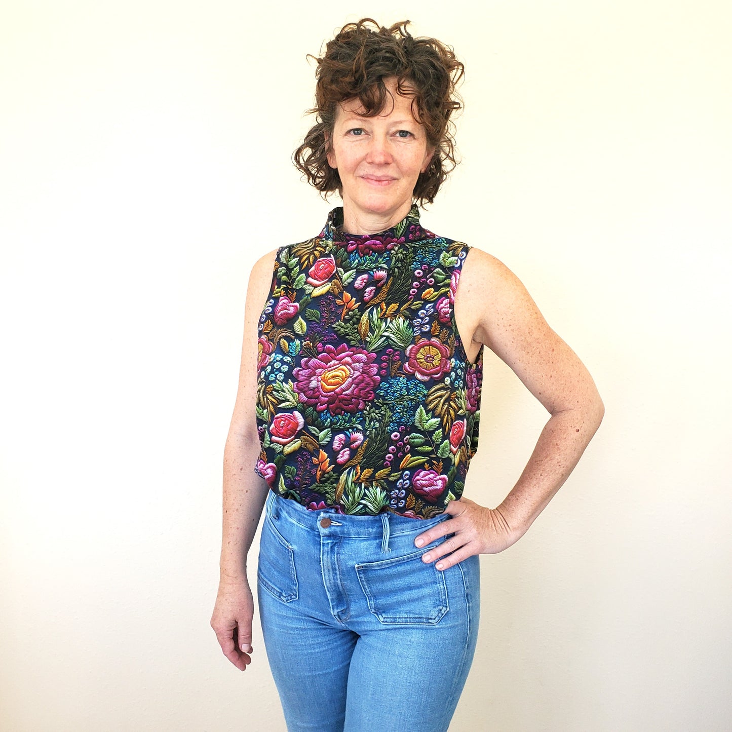 Women's Floral Sleeveless Top in Organic Cotton Jersey
