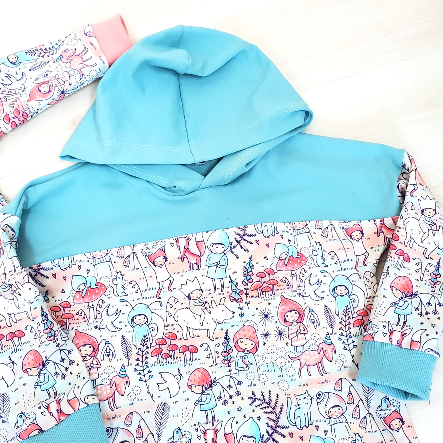 Animal Print Color-Blocked Hoodie for Kids in Organic Cotton Jersey