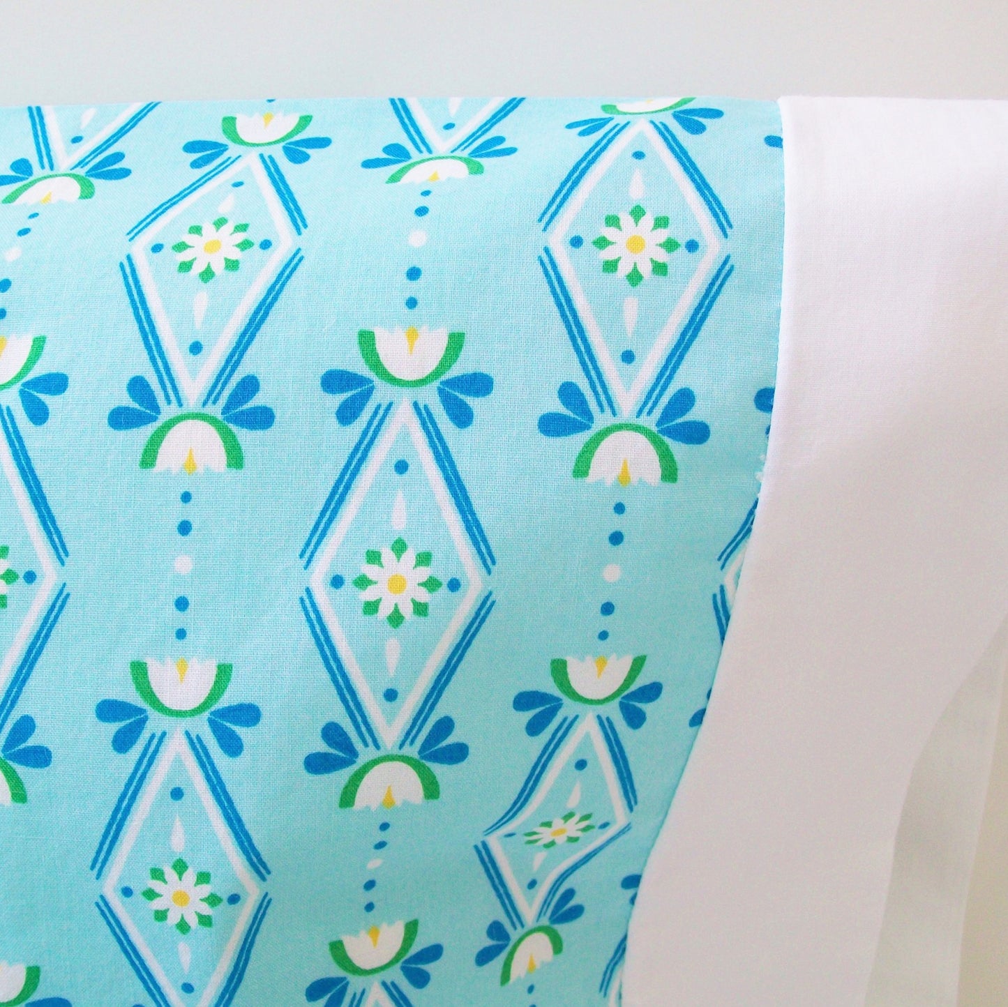 Vintage Style Floral Pillowcase in Organic Cotton
