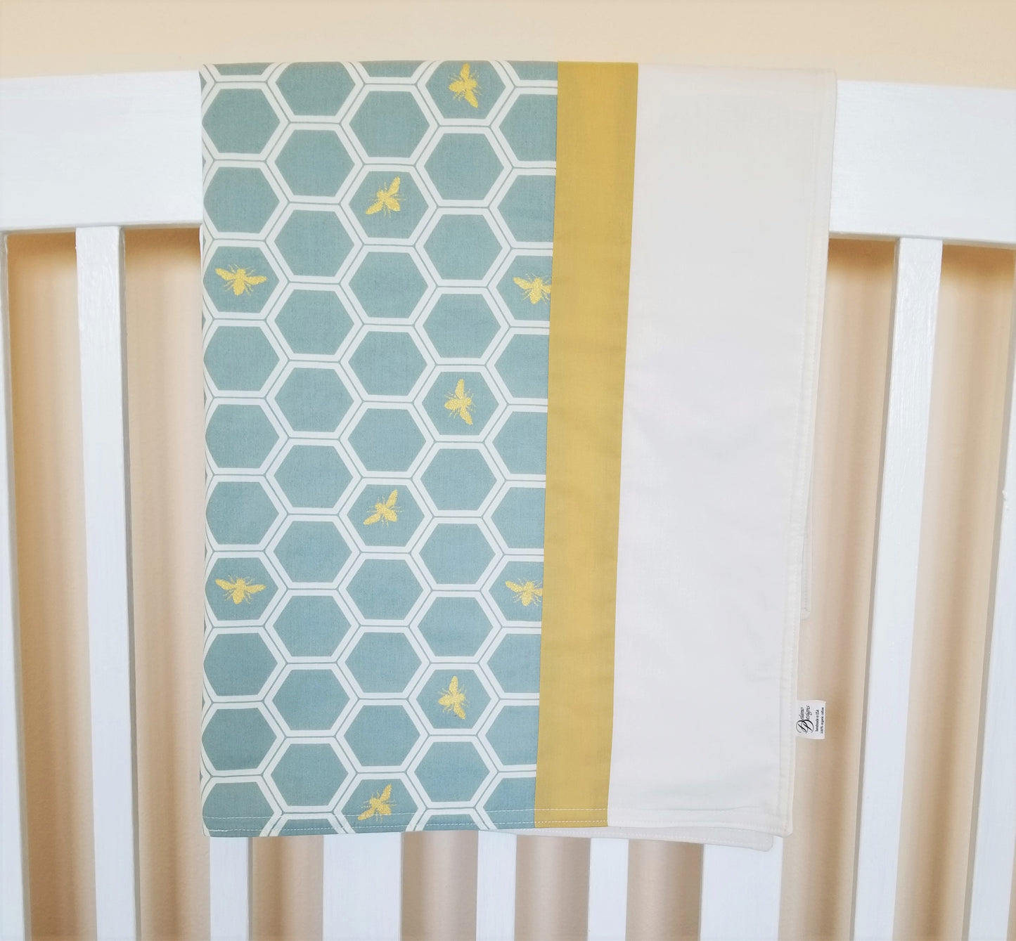 Organic Cotton Baby and Toddler Blankets in Honeycomb and Bee Print