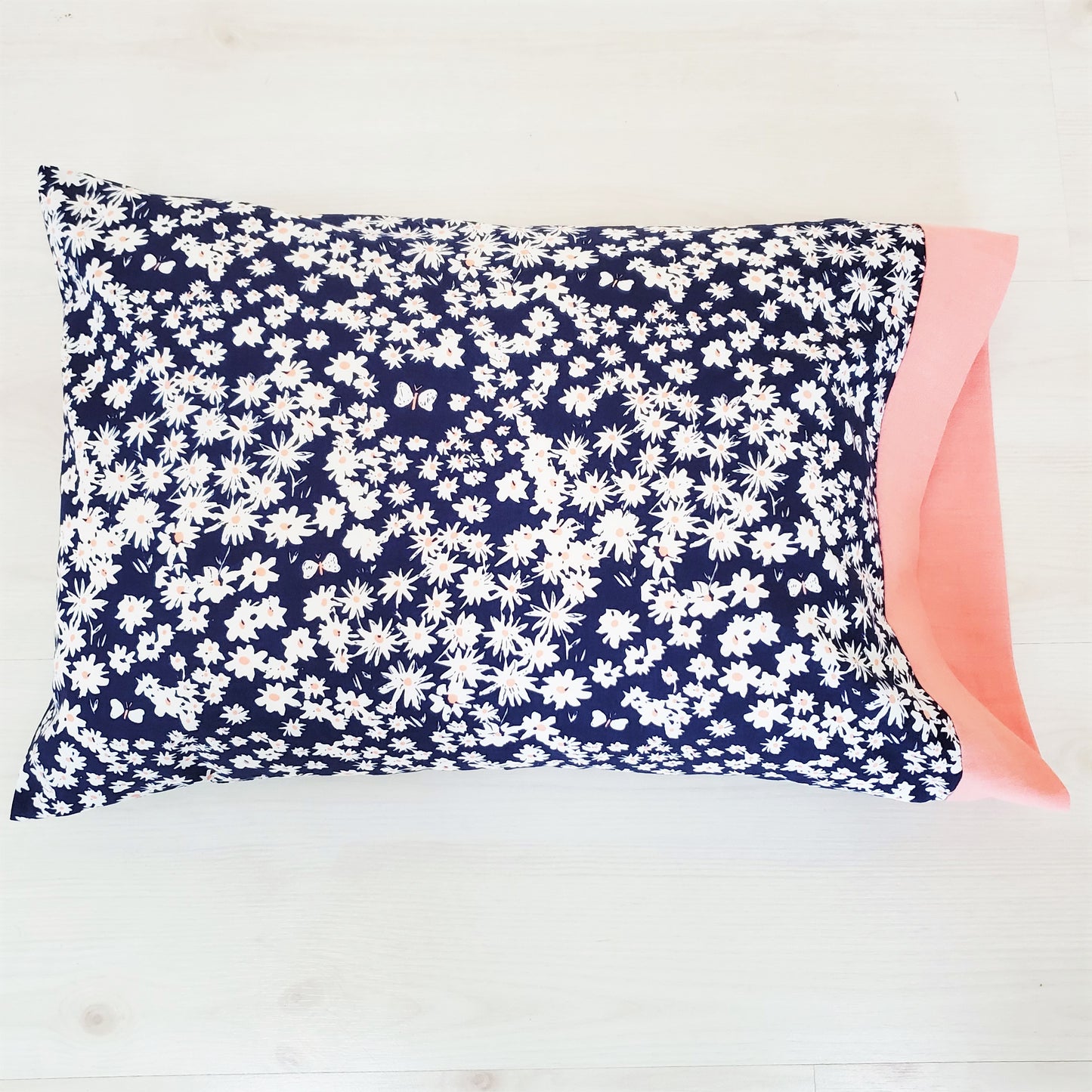Organic Cotton Pillowcase in Navy Blue Daisy Print