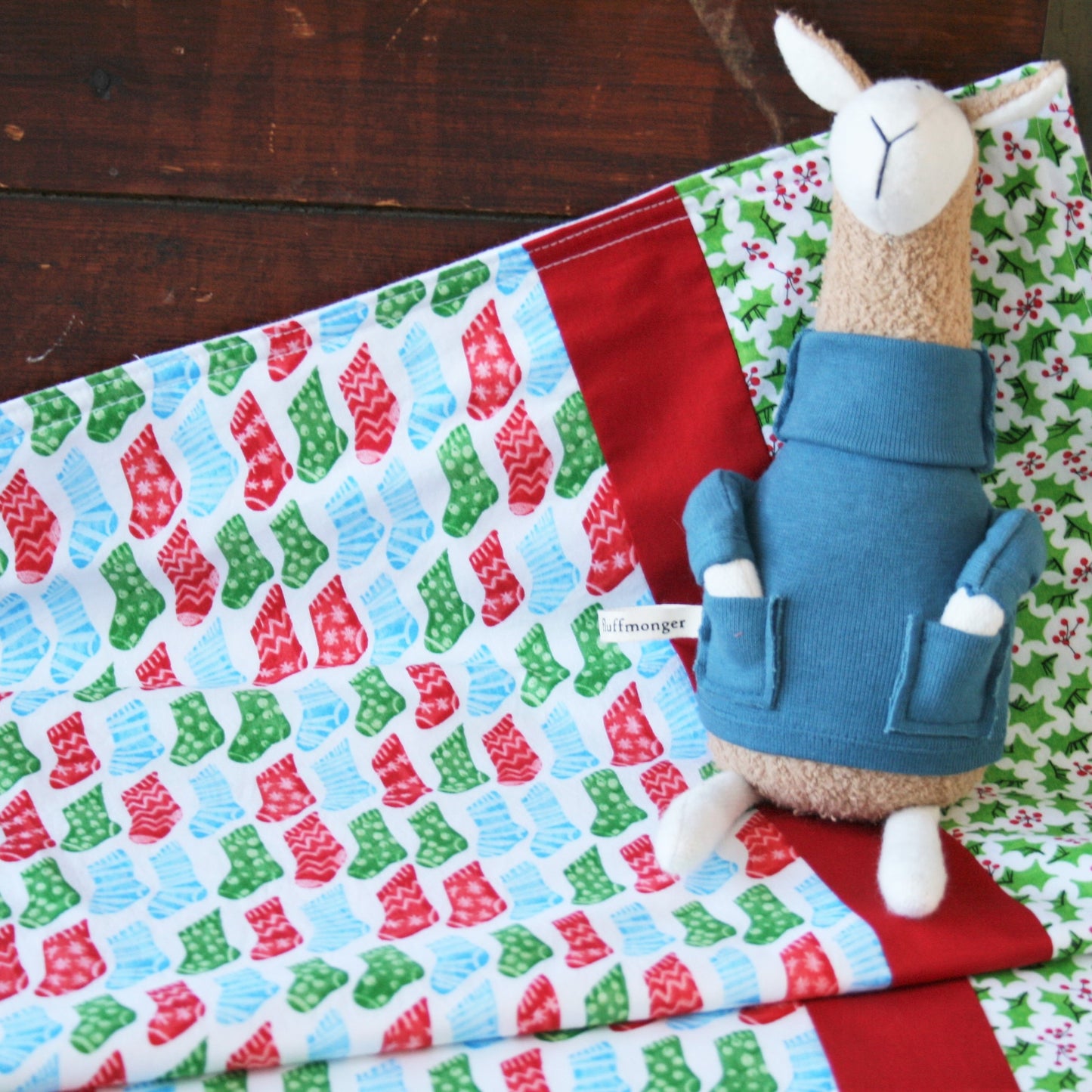 Holiday & Christmas Baby Blankets in Organic Cotton.